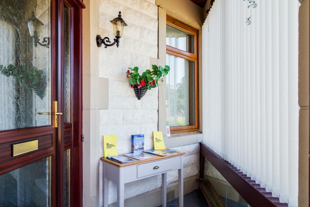 Wee White House Bed & Breakfast EDI Exterior foto